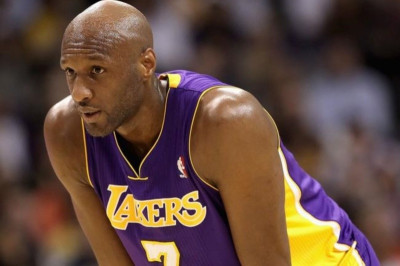 Λος Άντζελες Κλίπερς: «Μάχη» με Λέικερς για Όντομ