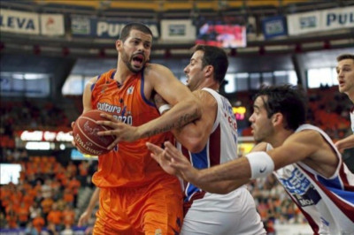 Μπόστον Σέλτικς: 16άδα με Φαβεράνι