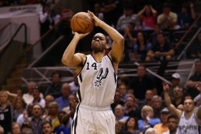 Μιλγουόκι Μπακς: Ενδιαφέρον για Νιλ