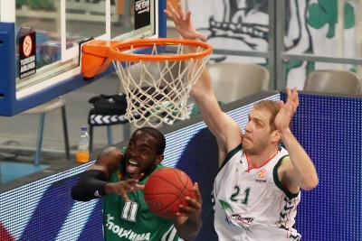 Φενέρμπαχτσε Ούλκερ: Επίσημα παίκτης του Ομπράντοβιτς ο Ζόριτς