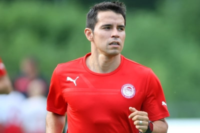 Ολυμπιακός: Ασκήσεις με μπάλα ο Σαβιόλα (video)