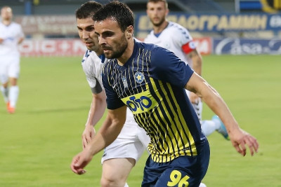 Πυρά Καλαντζή για Κέρκυρα