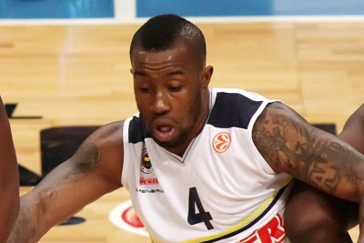 Φενέρμπαχτσε Ούλκερ: Αυτούς κρατά, αυτούς διώχνει ο Ομπράντοβιτς