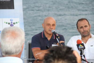 Καθαροσπόρης: «Ο Δήμος στηρίζει τον Ίκαρο»