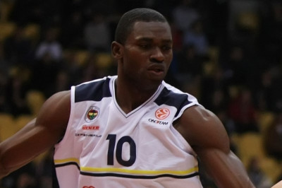 Βαλένθια: Ανακοινώθηκε ο Σάτο