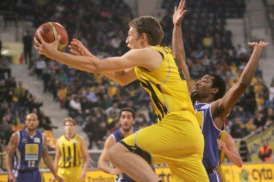 Άρης: Το παλεύουν για Βεζένκοφ