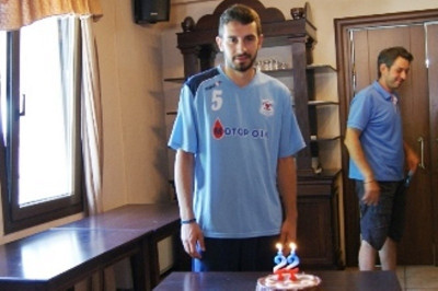 Επισκοπή: Η έκπληξη στον Πουλάκη (photos)