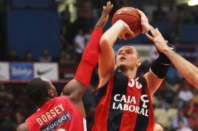 Μπαρτσελόνα: Συμφωνία με Λαμποράλ για Λάμπε