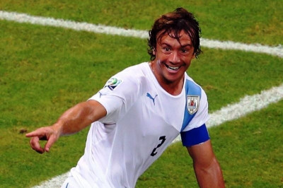 Γουέστ Μπρομ: Πήρε Λουγκάνο