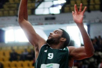 Πανιώνιος: Κολλημένο του Μισέλ