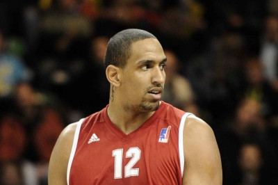 Στρασβούργο: «Ανανέωσε» Αγινκά