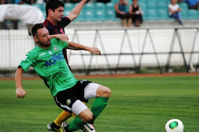 Πανθρακικός: «Κόλλησε» με Γάζωρο