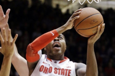 Ναντέρ: Υπέγραψε Ντε Σόουν Τόμας