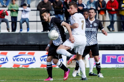 Βατανιακός: Υπέγραψαν οι Καθάριος και Χαρίσης