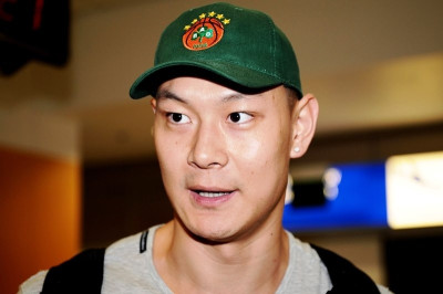 Παναθηναϊκός: Εφτασε έτοιμος για... όλα ο Πινγκ Σανγκ (video+photos)