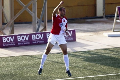 Κόλλησαν Βοϊβοντίνα και Σέριφ (videos)
