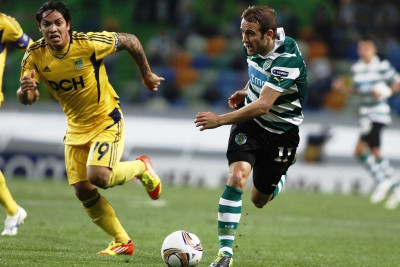 Άρσεναλ: Ενδιαφέρον για Καπέλ