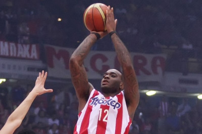 Προπονήσεις με Πέλικανς ο Πάουελ