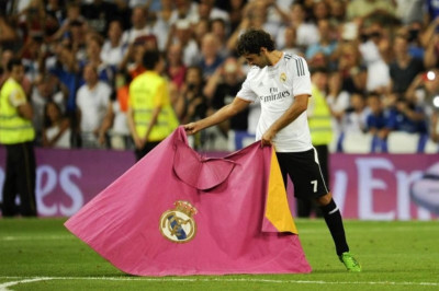 Ρεάλ Μαδρίτης: «Ταυρομάχος» ο Ραούλ! (video)