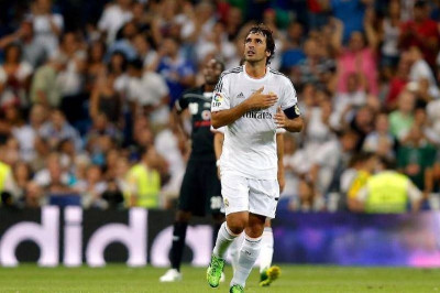 Ρεάλ Μαδρίτης: Το βίντεο για την… επιστροφή Ραούλ (video)