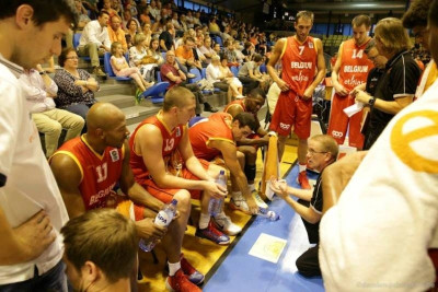 Βέλγιο: Κάτι… γίνεται! (photos+videos)