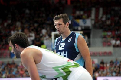 Βοσνία: Στη… μέρα του Τελέτοβιτς (photos+videos)