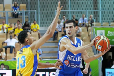 Ζήσης: «Τώρα η Ρωσία» (videos)