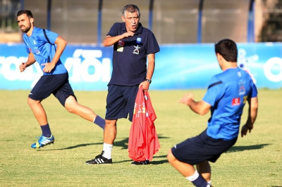 Σάντος: «Απομένουν τέσσερις τελικοί»