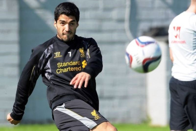 Άρσεναλ: Δεν τα παρατάει για Σουάρεζ