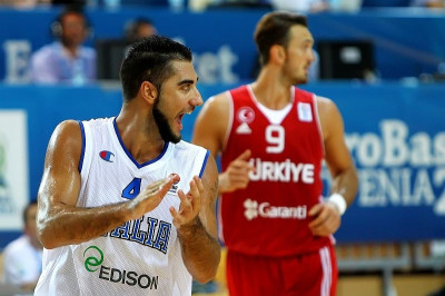 Αραντόρι: «Σεβόμαστε, αλλά δεν φοβόμαστε» (videos)