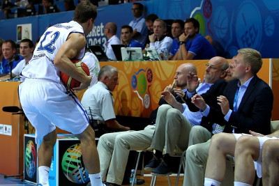Τουόβι: «Μοντέρνα και χωρίς Σπανούλη η Ελλάδα»