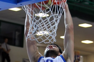 Εθνική Ανδρών: Κορυφαίο το κάρφωμα του Παπανικολάου (video)