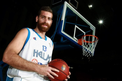 Καϊμακόγλου: «Live or die, make your choice» (videos)