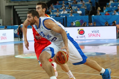 Καϊμακόγλου: «Με ελληνικό τσαμπουκά» (videos)