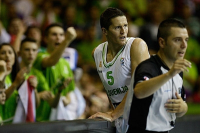 Σλοβενία: Όταν ο Λάκοβιτς κερνάει… (video)