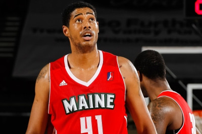 Ντάλας Μάβερικς: Συμβόλαιο προετοιμασίας για Μέλο