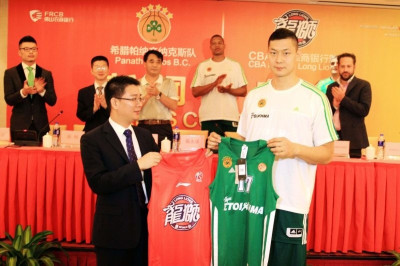 Παναθηναϊκός: Στο... στοιχείο του ο Πινγκ Σανγκ (video)