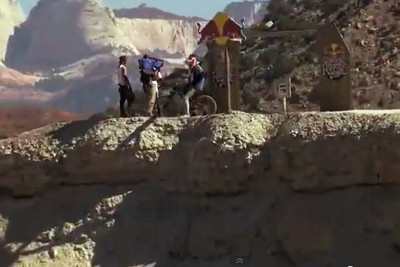 Η «τρέλα» πάει στα βουνά! (videos)