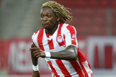 Μπονγκ: «Δεν περνά η ώρα!»