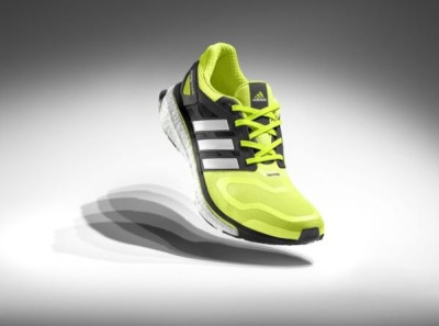 Νέα χρώματα, νέα τηλεοπτική καμπάνια για το energy boost της adidas