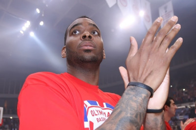 Νιου Γιορκ Νικς: Πήραν Τζος Πάουελ