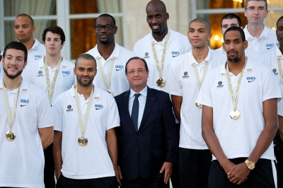 Γαλλία: Αποθέωση για τους Πρωταθλητές Ευρώπης