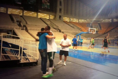 Παναθηναϊκός: Η αγκαλιά του Γκιστ στον Ματσιούλις