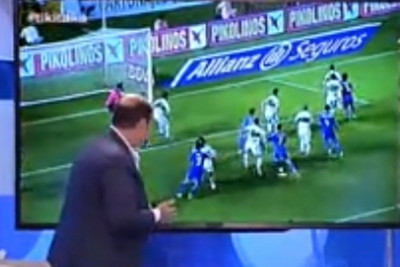 Ρεάλ Μαδρίτης: Δημοσιογράφος ωρύεται ότι ήταν πέναλτι του Πέπε! (video)