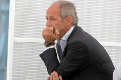 Μάουρερ: «Θα αλλάξουμε πρόσωπα»