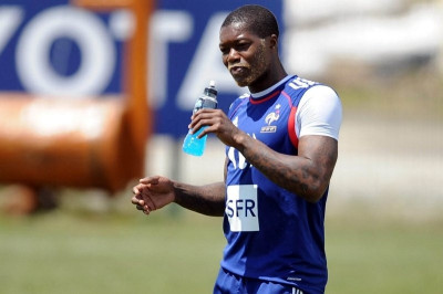 Όλα για την εθνική Γαλλίας ο Σισέ!