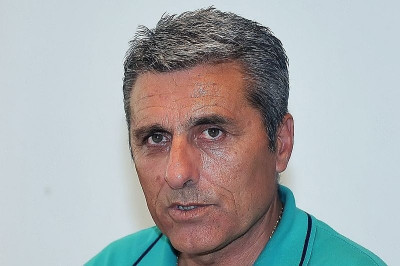 Βασιλακάκης: «Βοηθήστε την ομάδα»