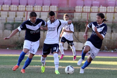 Δόξα Βύρωνα-Τράχωνες 0-0