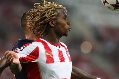 Μπονγκ: «Νίκη για να έχουμε ελπίδες»