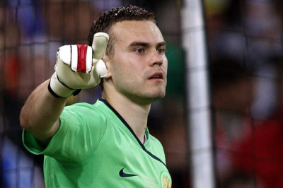 Τσάμπιονς Λιγκ: Το αρνητικό ρεκόρ του Ακινφέεφ και ο… Νικοπολίδης (video)